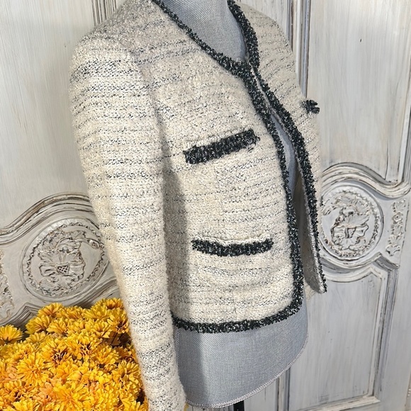 CLEO Designed by Infuex Elegant Cream Tweed Jacket with Black Trim - Picture 3 of 11